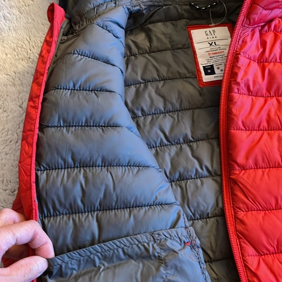 Gap PRIMALOFT Puffer Jacket  NWOT,  SZ XL - Picture 5 of 5